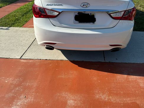 Used 2013 Hyundai Sonata SE w/ Navigation & Sunroof Pkg FWD image 5