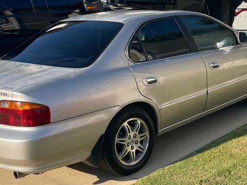 Used 1999 Acura TL FWD image 16