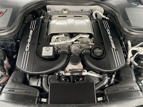 Used 2021 Mercedes-Benz GLC 63 AMG 4MATIC image 21