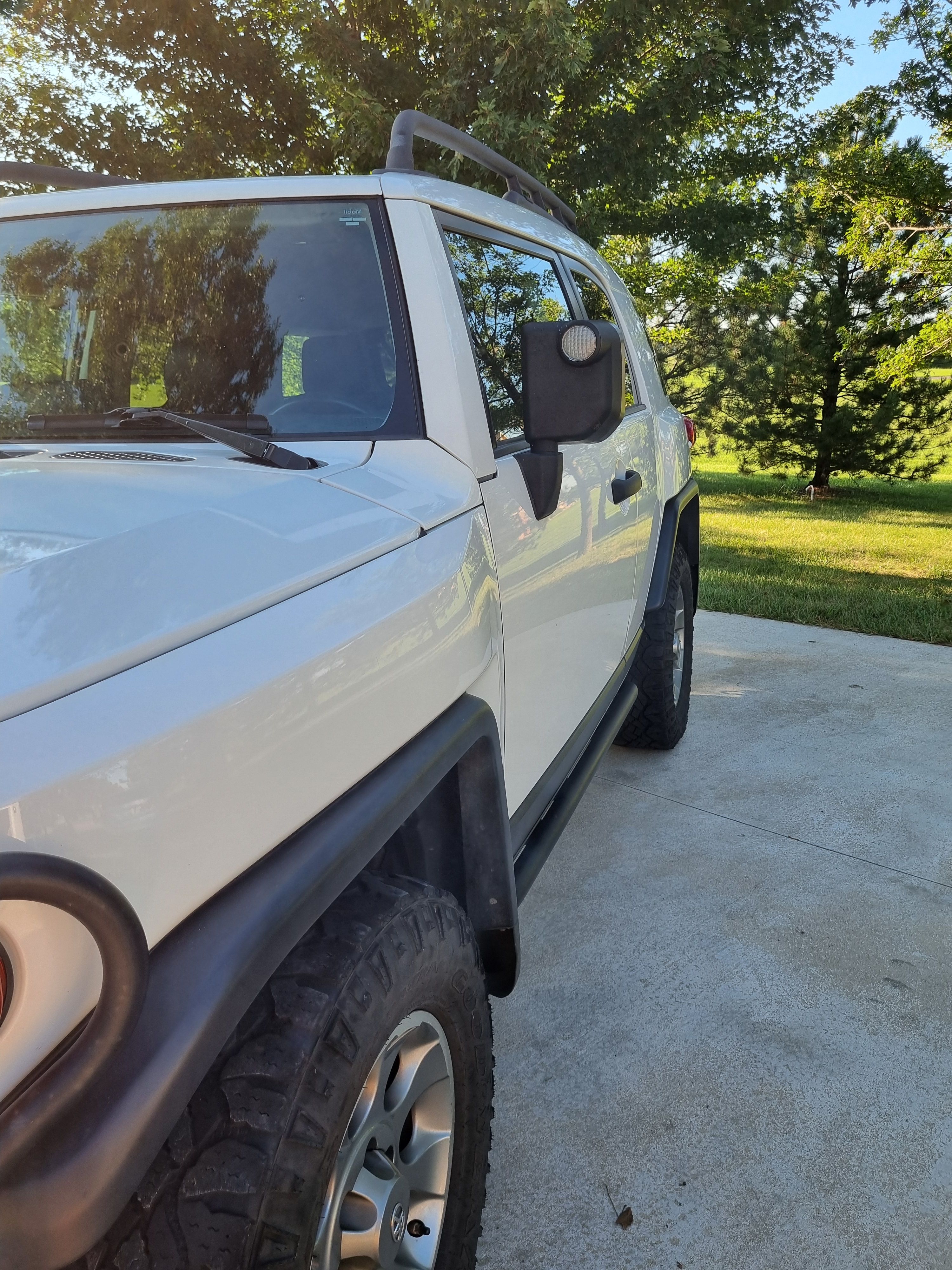 Used 2011 Toyota FJ Cruiser 4WD w/ Upgrade Pkg image 12