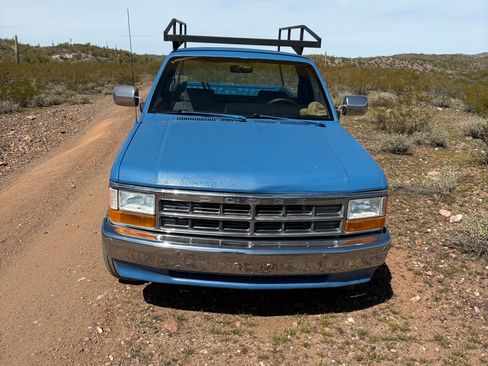 Used 1992 Dodge Dakota 2WD Regular Cab image 4