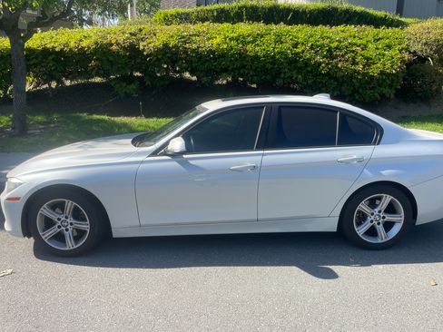 Used 2014 BMW 328i Sedan image 1