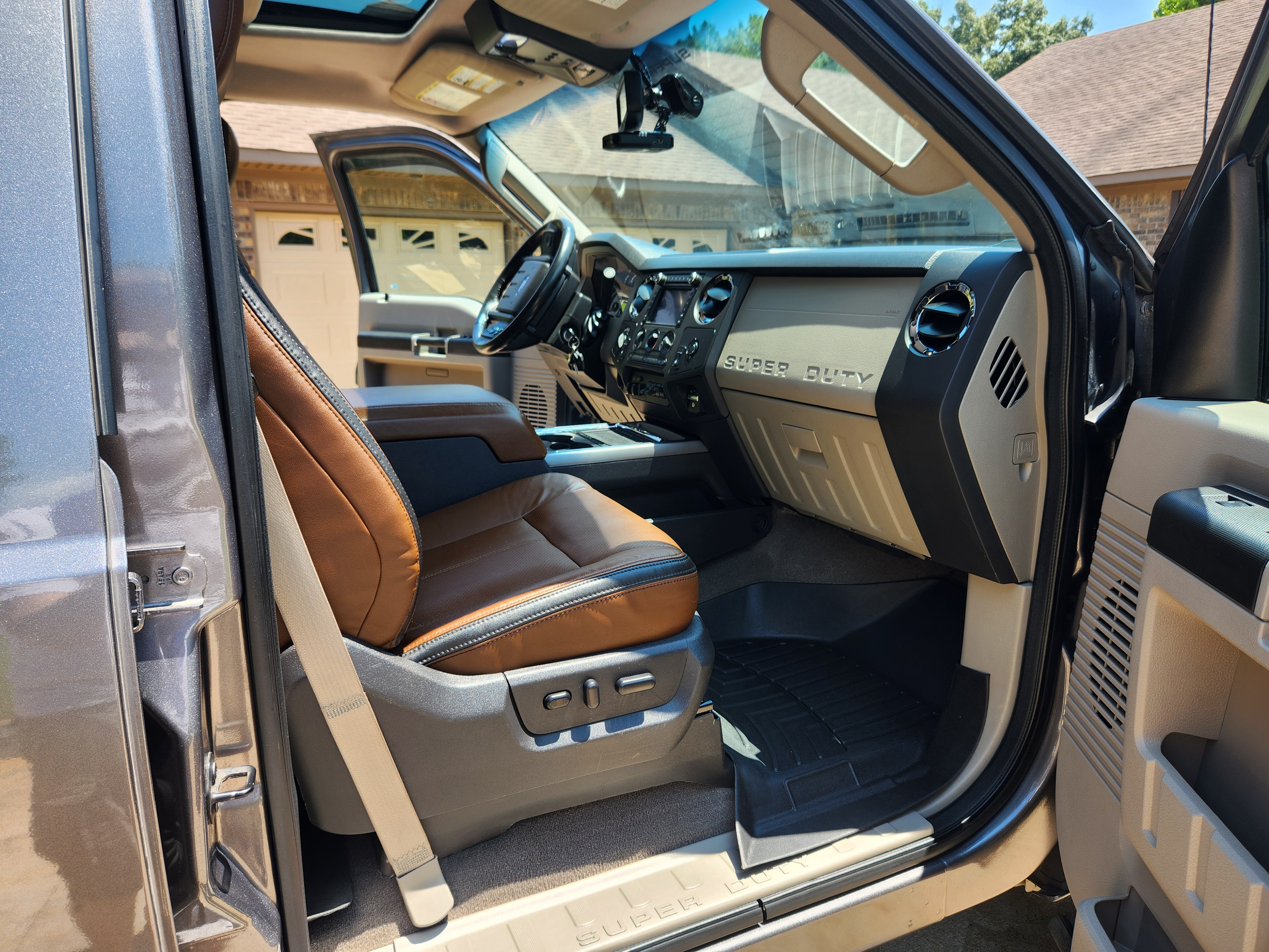 Used 2010 Ford F250 XLT AWD/4WD image 11