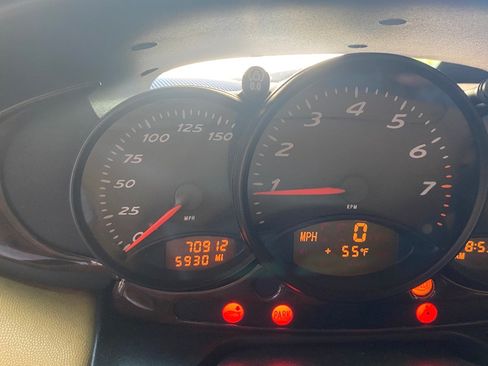 Used 1999 Porsche Boxster image 10