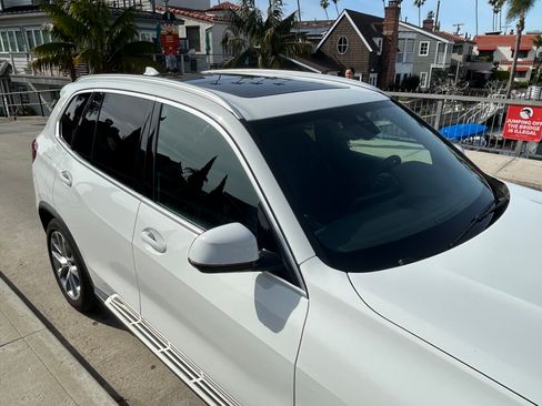 Used 2023 BMW X5 xDrive40i w/ Climate Comfort Package image 12