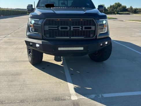 Used 2017 Ford F150 Lariat image 6