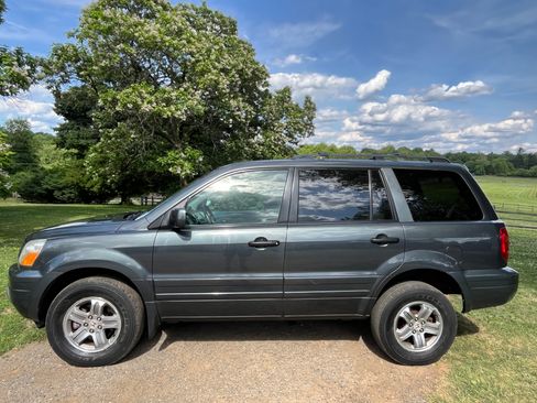 Used 2004 Honda Pilot EX image 5