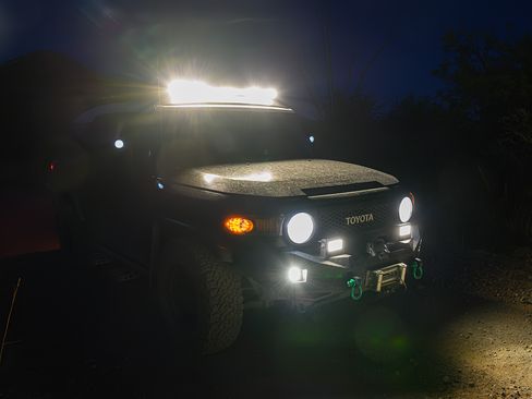 Used 2014 Toyota FJ Cruiser 4WD image 4