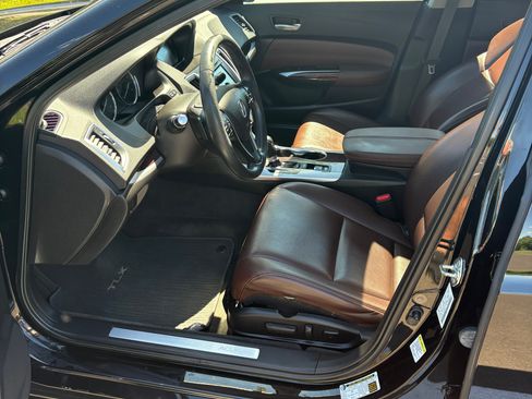 Used 2016 Acura TLX FWD image 13