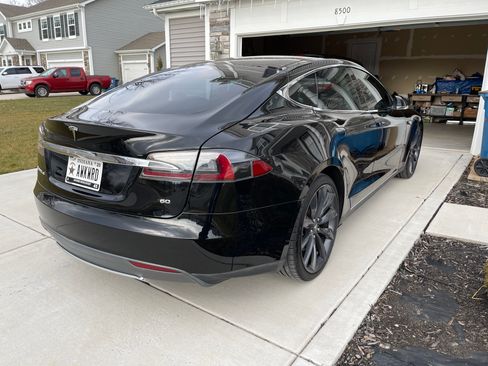 Used 2014 Tesla Model S 60 image 5