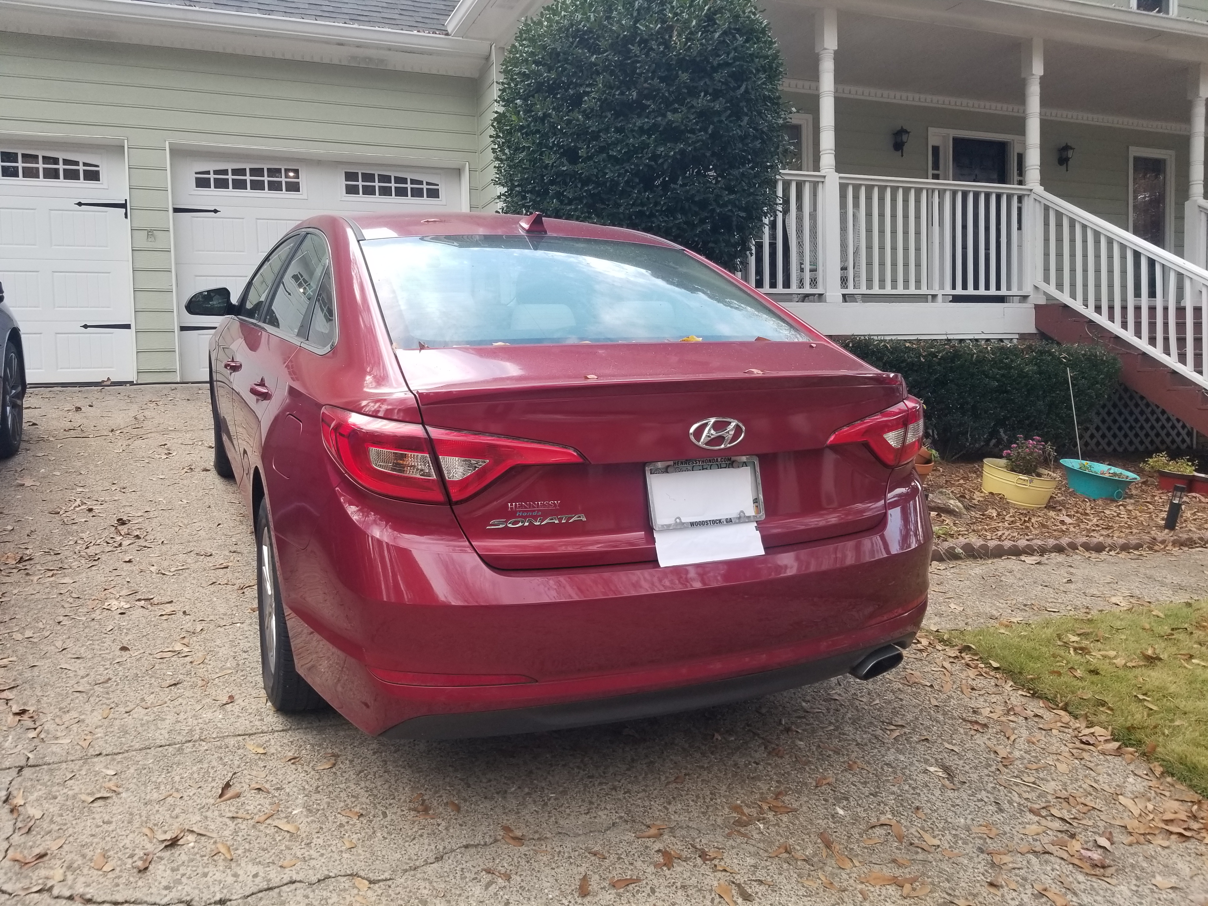Used 2016 Hyundai Sonata SE FWD image 2