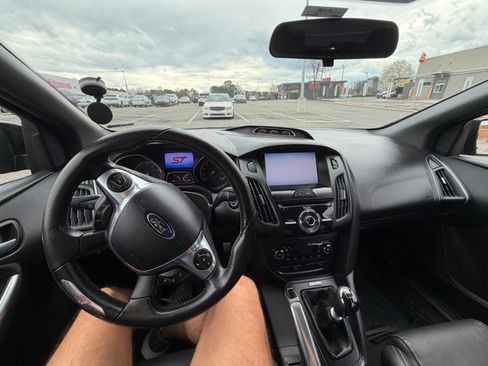 Used 2013 Ford Focus ST image 14