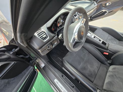 Used 2016 Porsche Boxster GTS image 7