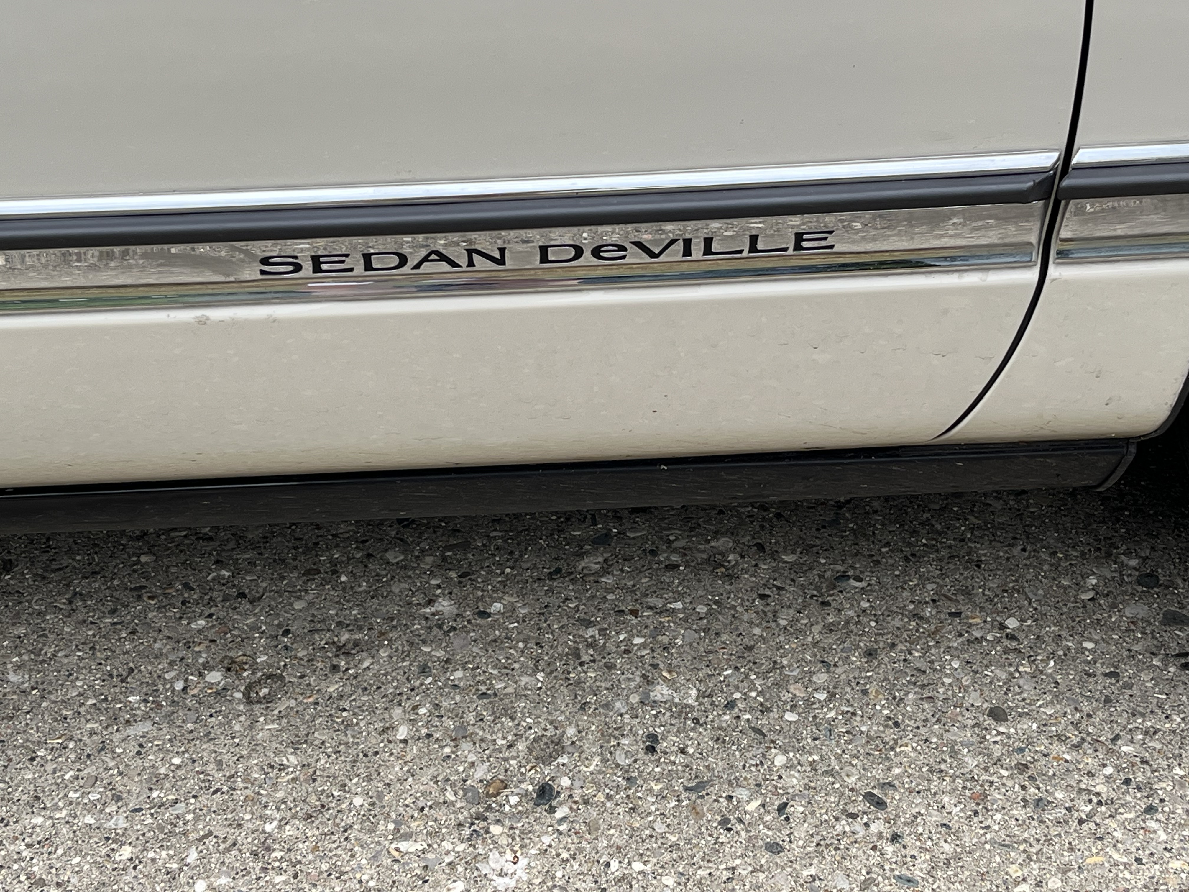 Used 1996 Cadillac De Ville Sedan FWD image 14
