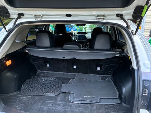 Used 2019 Subaru Crosstrek 2.0i Limited w/ Moonroof Package w/Navigation image 16