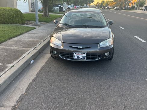 Used 2001 Chrysler Sebring LXi FWD image 13