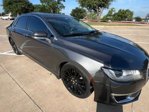 Used 2020 Lincoln MKZ Reserve w/ Elements Package AWD/4WD image 4