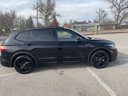 Used 2023 Volkswagen Tiguan SE R-Line image 4