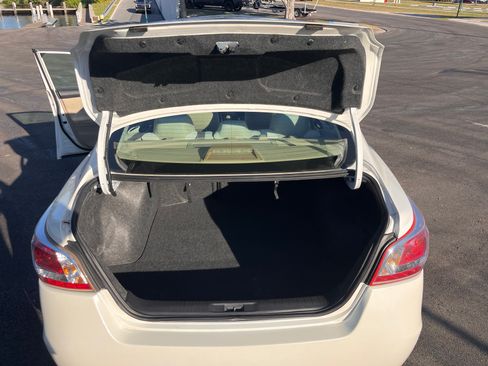 Used 2013 Nissan Altima 2.5 S image 13