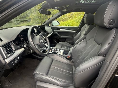 Used 2023 Audi Q5 2.0T Prestige w/ Prestige Package AWD/4WD image 8