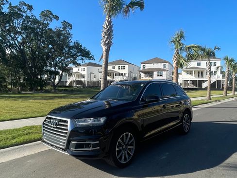 Used 2017 Audi Q7 3.0T Premium Plus image 1