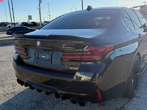 Used 2022 BMW M5 w/ Competition Package image 11