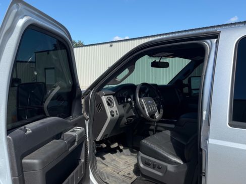 Used 2016 Ford F350 Lariat w/ Lariat Ultimate Package image 6