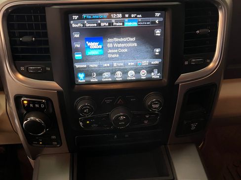 Used 2017 RAM 1500 Classic SLT w/ Luxury Group AWD/4WD image 25