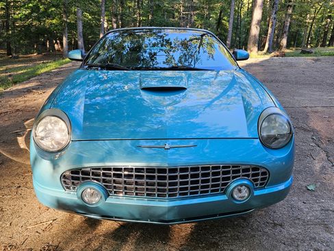 Used 2002 Ford Thunderbird RWD image 11