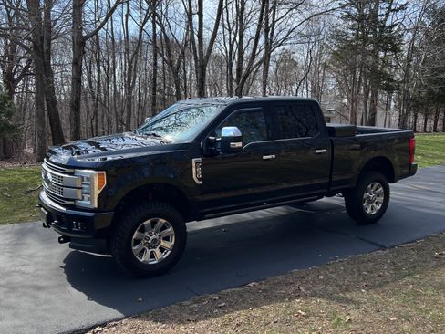 Used 2017 Ford F250 Platinum w/ Platinum Ultimate Package image 1