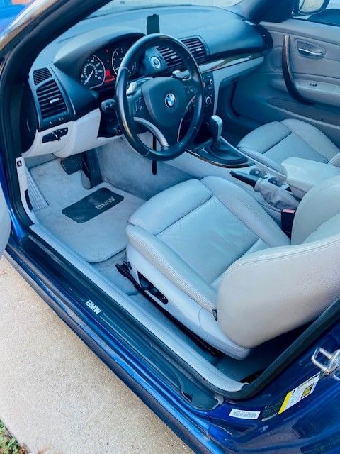Used 2010 BMW 128i Convertible RWD image 19