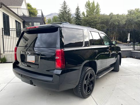Used 2017 Chevrolet Tahoe LT w/ Luxury Package image 6