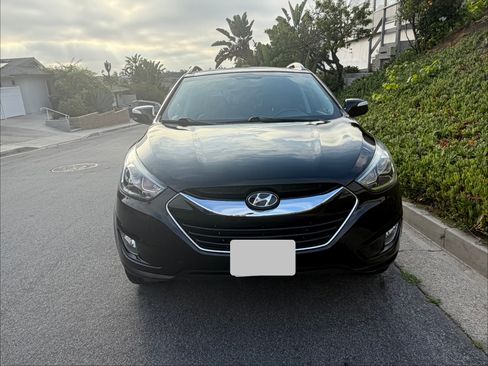 Used 2015 Hyundai Tucson Limited w/ Option Group 03 FWD image 8