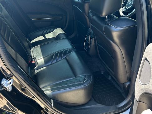 Used 2018 Dodge Charger SRT Hellcat w/ Harman/Kardon Audio Group RWD image 15
