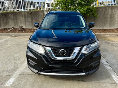 Used 2019 Nissan Rogue SV