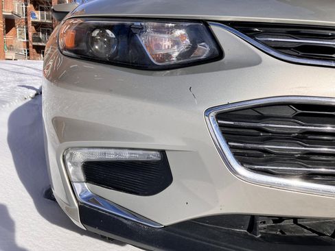 Used 2016 Chevrolet Malibu LT image 14