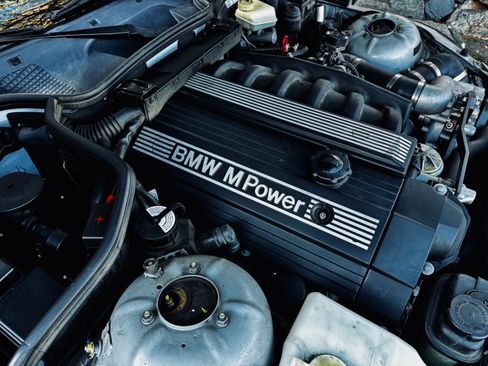 Used 2000 BMW M Roadster image 12