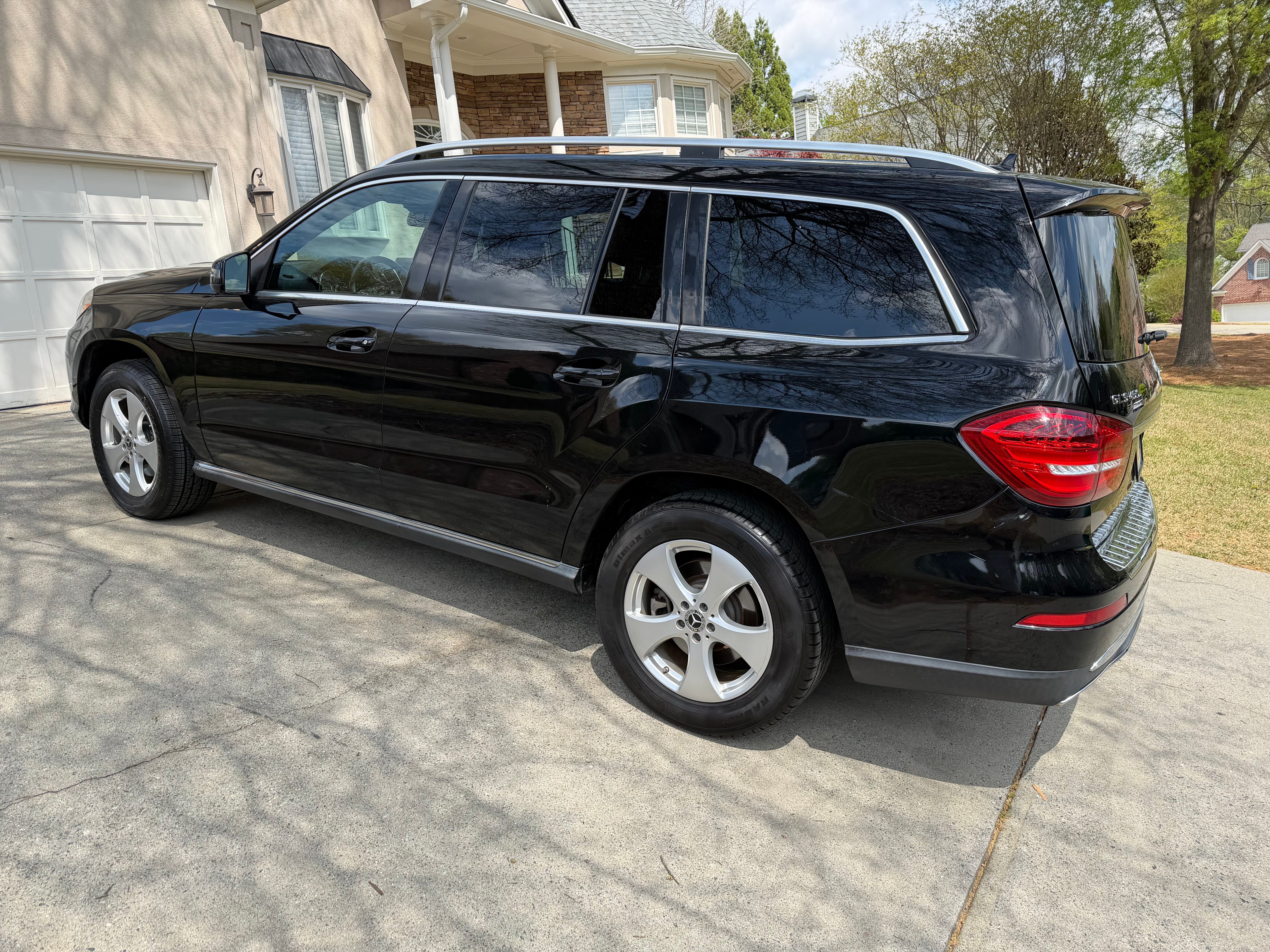 Used 2017 Mercedes-Benz GLS 450 4MATIC image 8