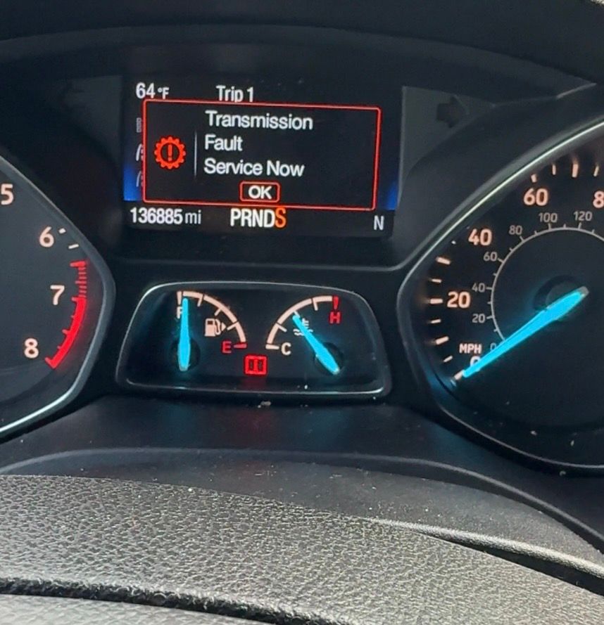 Used 2017 Ford Escape SE AWD/4WD image 3