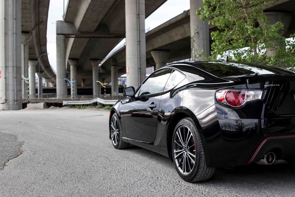 Used 2016 Subaru BRZ Limited w/ Popular Package #4 RWD image 4