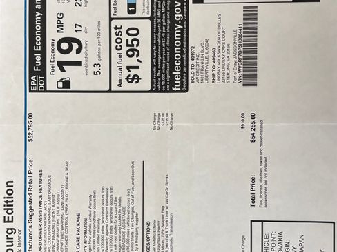 Used 2017 Volkswagen Touareg Wolfsburg Edition image 18