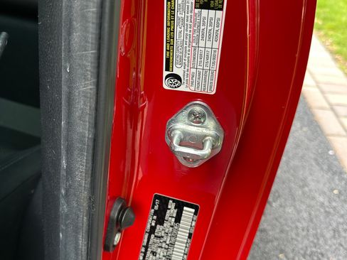 Used 2017 Toyota 86 RWD image 14