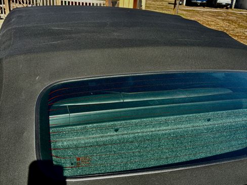 Used 2011 Chevrolet Camaro SS image 1