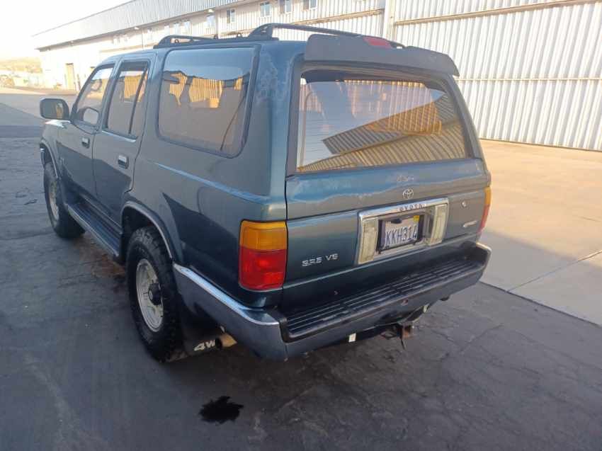 Used 1995 Toyota 4Runner SR5 AWD/4WD image 2