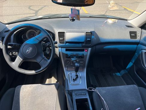 Used 2005 Subaru Outback 2.5i AWD/4WD image 8