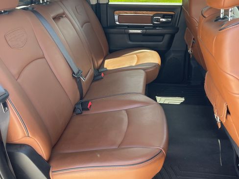 Used 2017 RAM 2500 Longhorn w/ Convenience Group image 5