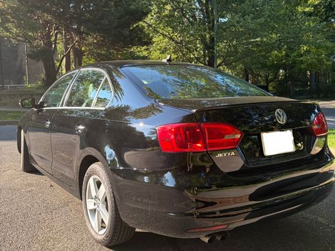 Used 2014 Volkswagen Jetta TDI FWD image 6