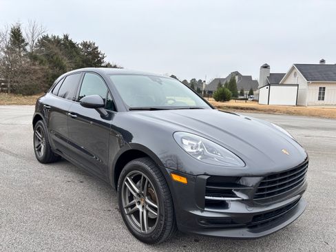 Used 2020 Porsche Macan image 4