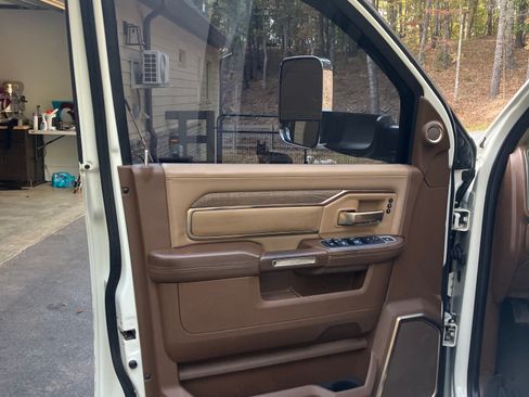 Used 2021 RAM 3500 Limited image 5