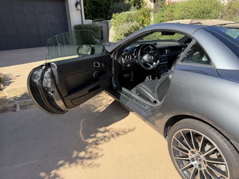 Used 2019 Mercedes-Benz SLC 300 image 13
